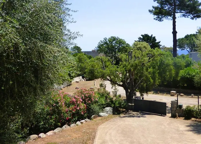 Villa Stella Diana, 12 Pers, 100 M Pinarellu (Corsica)